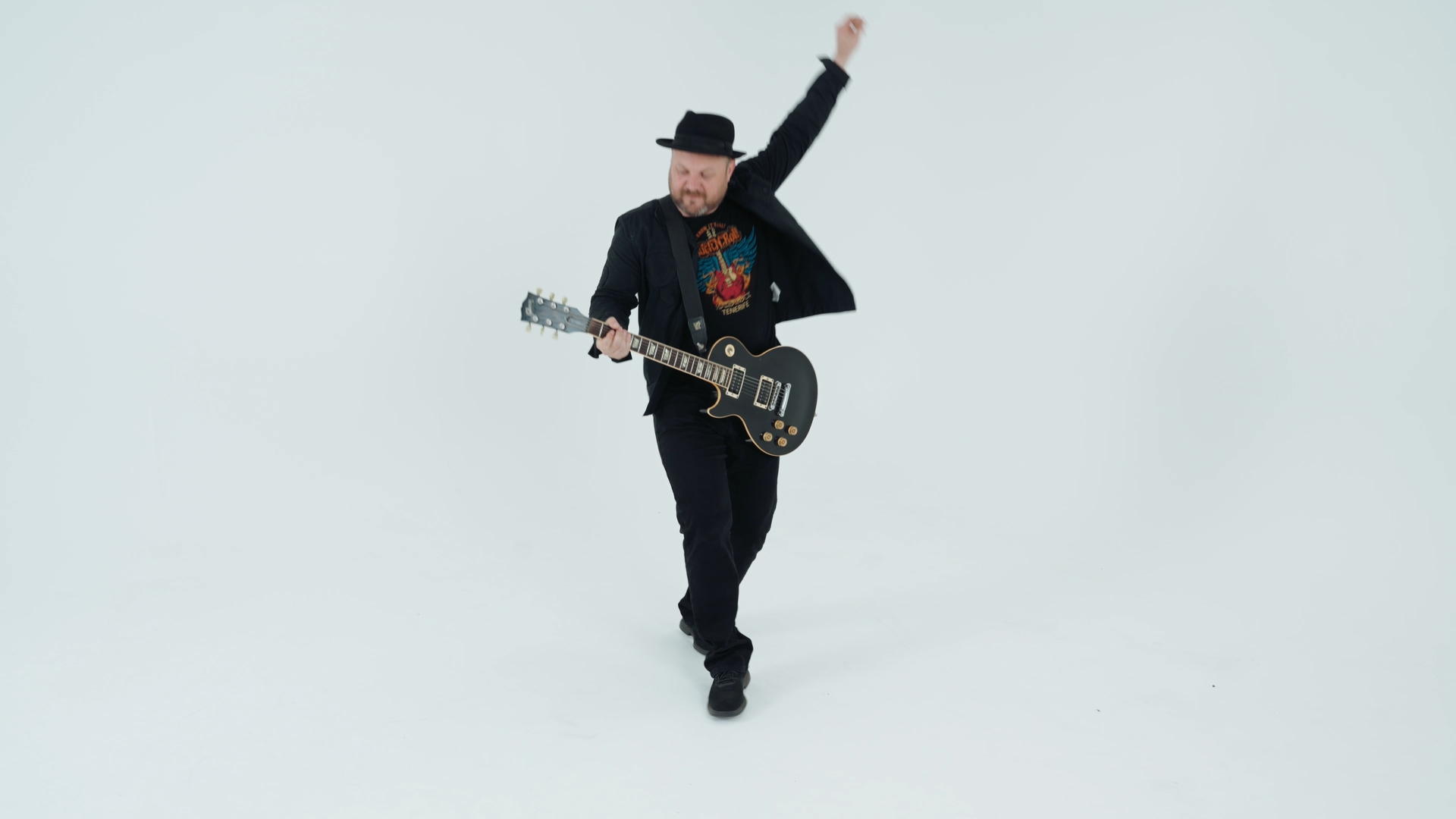 Sleepwalkers - Jäljed Lume Peal